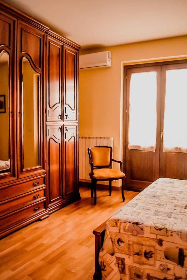 Bed & Breakfast Le Coccinelle Bed and Breakfast Rosciano  Εξωτερικό φωτογραφία